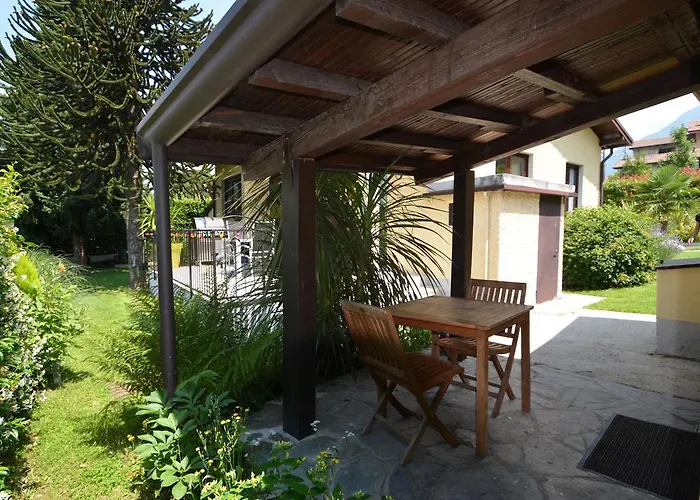 Casa Favorita Holiday home Colico