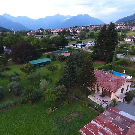 Casa Favorita Colico
